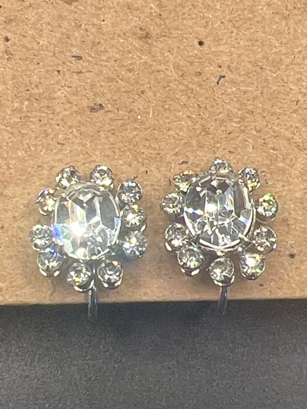 Vintage Clear Crystal Floral screw back Earrings - Silver Tone